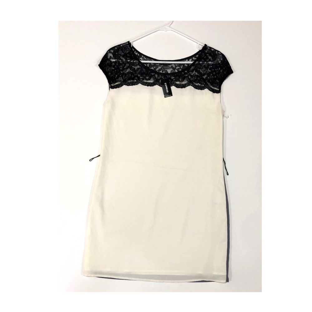Express shift dress with lace